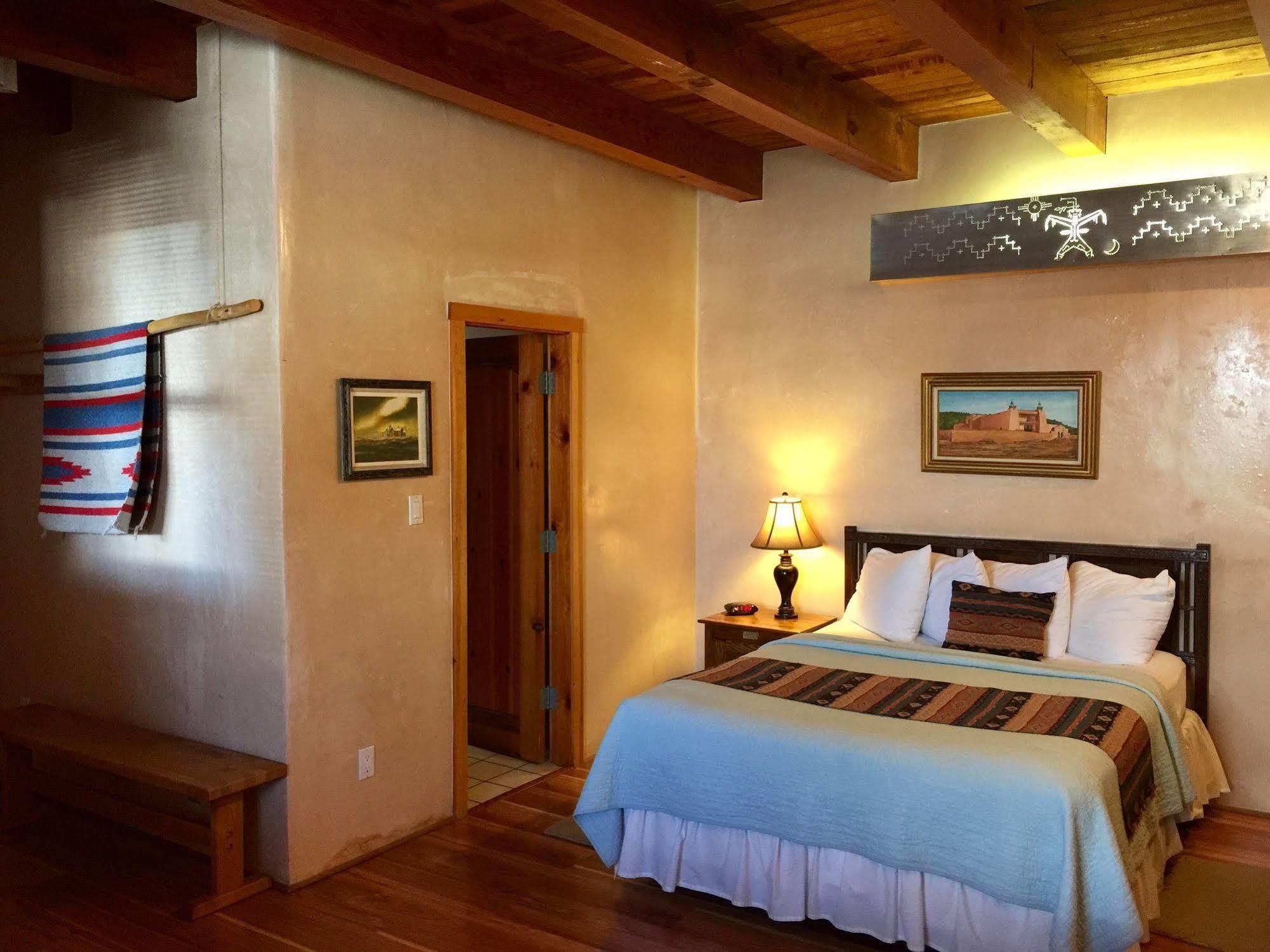 Guadalupe Inn Santa Fe Exterior foto